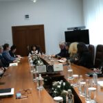 Министър Теменужка Петкова поема властта