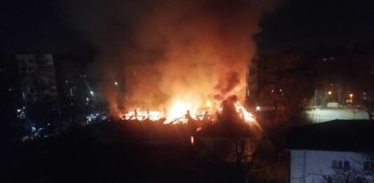 Пожар във Варна