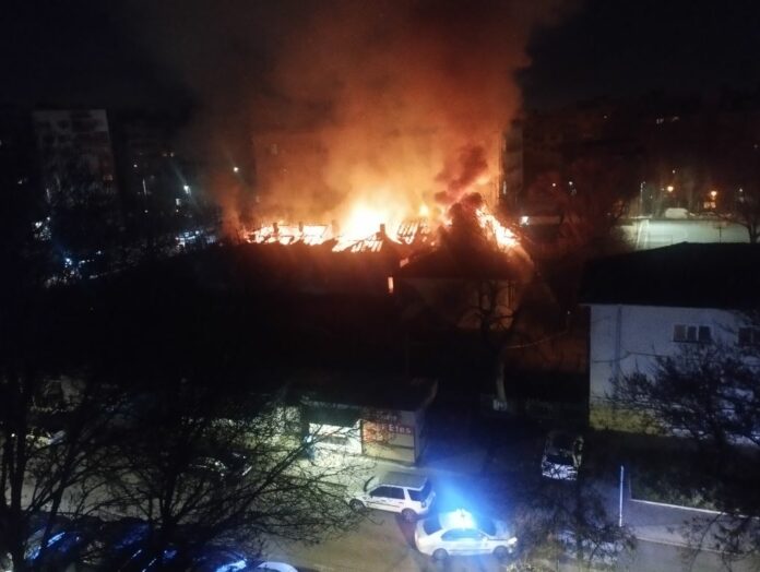 Пожар във Варна