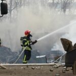 Пожарникари