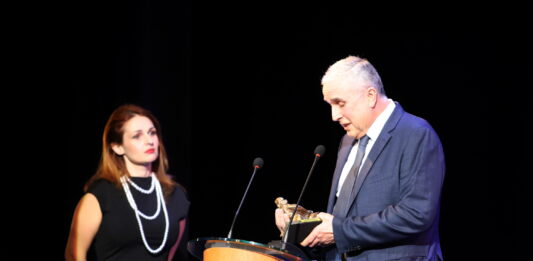 Професор Никола Владов