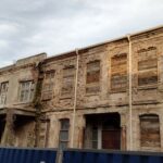 Рушаща се сграда в Бургас
