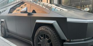 Tesla Cybertruck