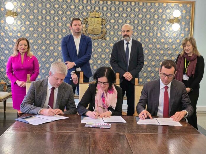 Меморандум с организацията „Реджо Чилдрън“