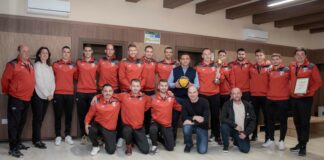 Волейболният клуб