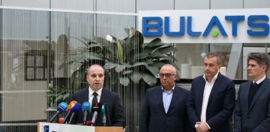 Гроздан Караджов