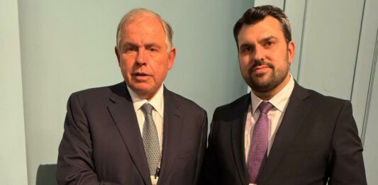 Министрите Херардо Вертхайн и Георг Георгиев