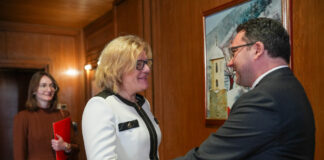 Н. Пр. Андреа Икич-Бьом и Даниел Митов