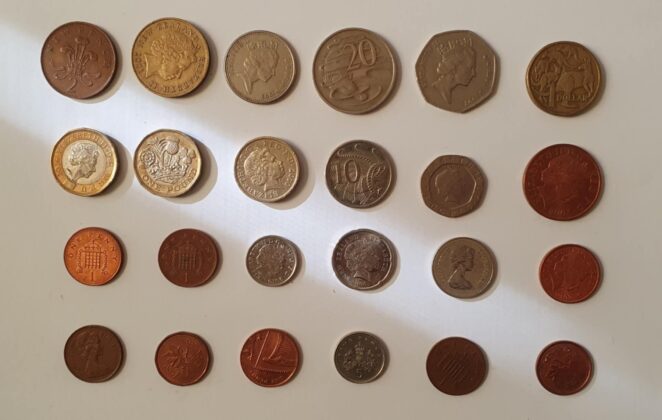 Контрабандни монети и металотърсач