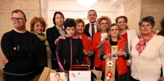 Откриването