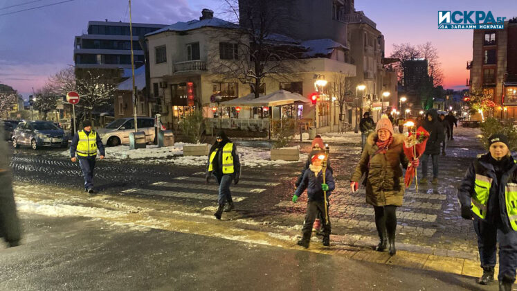 Факелно шествие