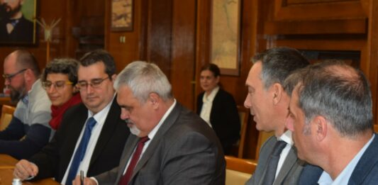 Подписването на договора