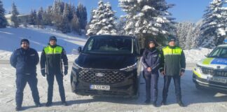 Румънски полицаи патрулират в Пампорово