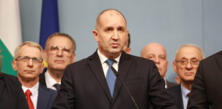 Румен Радев