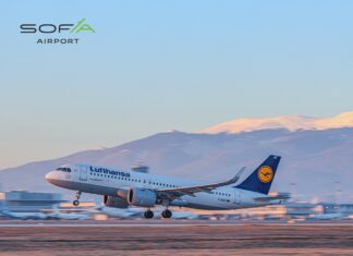 Самолет на Lufthansa