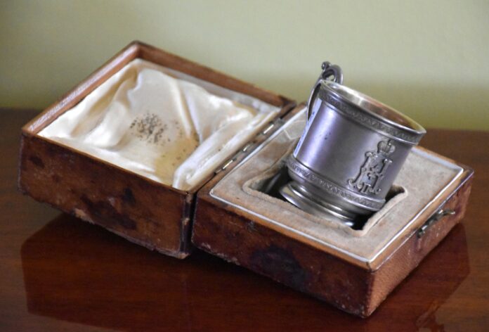 Сребърна чаша на опълченец