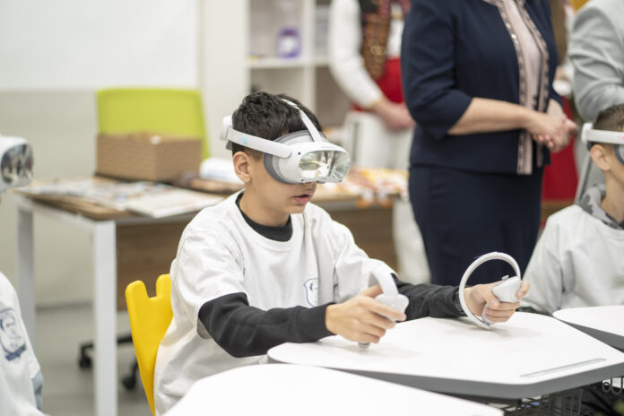 STEM център отвори врати в Мездра