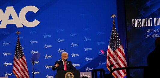 Доналд Тръмп