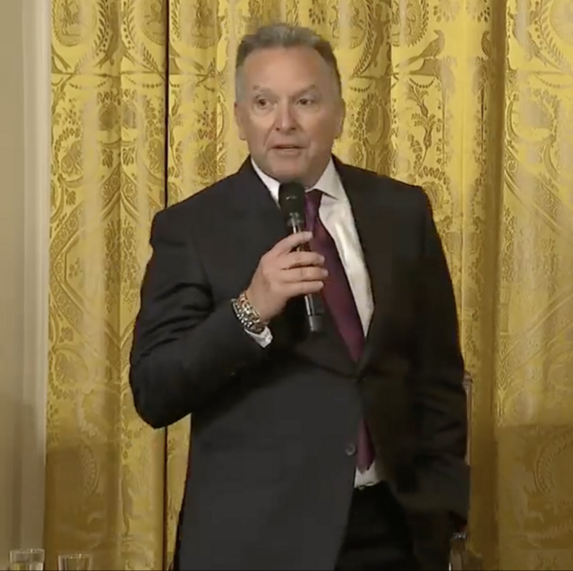 Когато президентът на САЩ Доналд Тръмп поиска някой да се