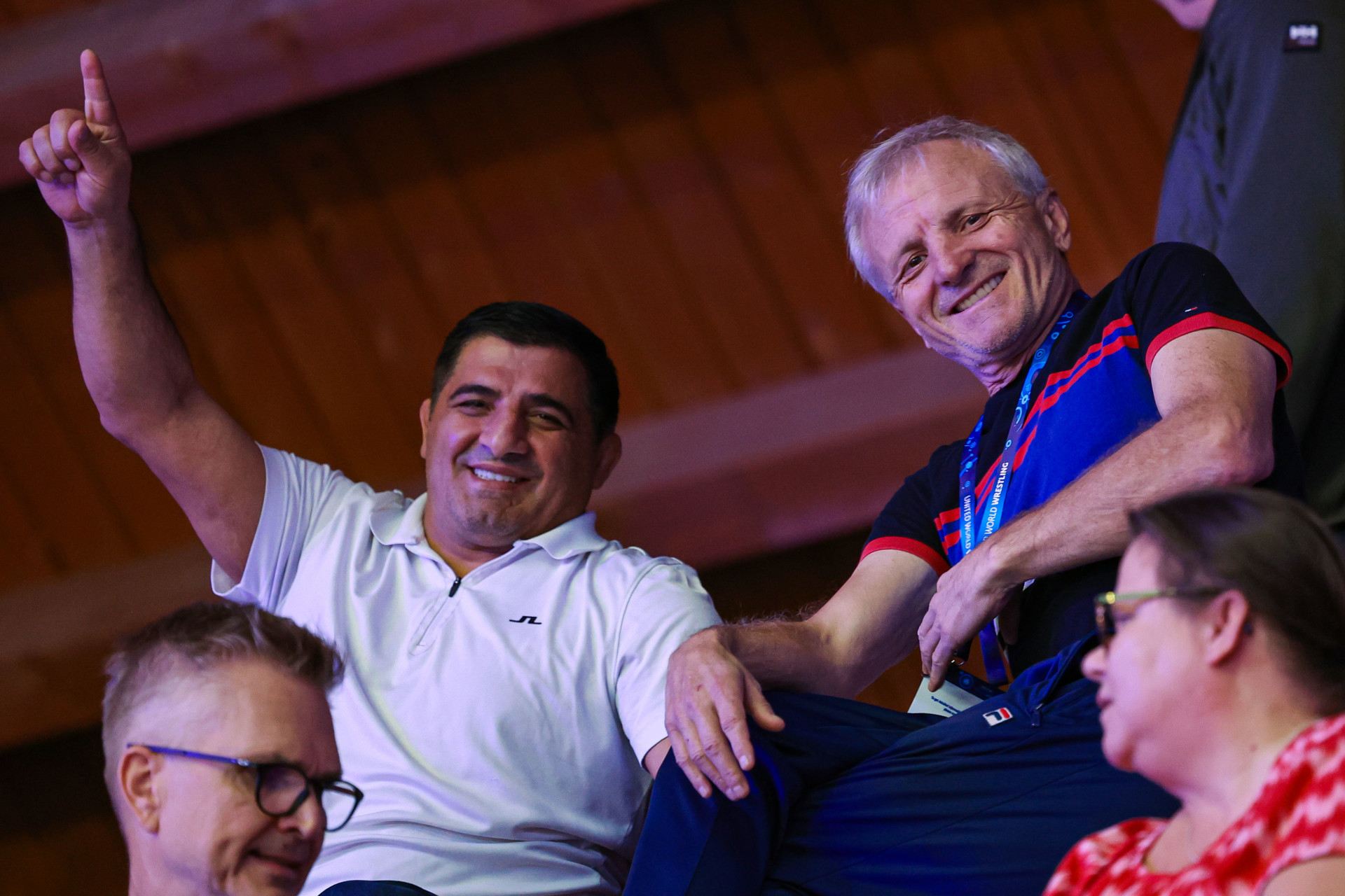 С две Олимпийски титли и 16 медала от световни и