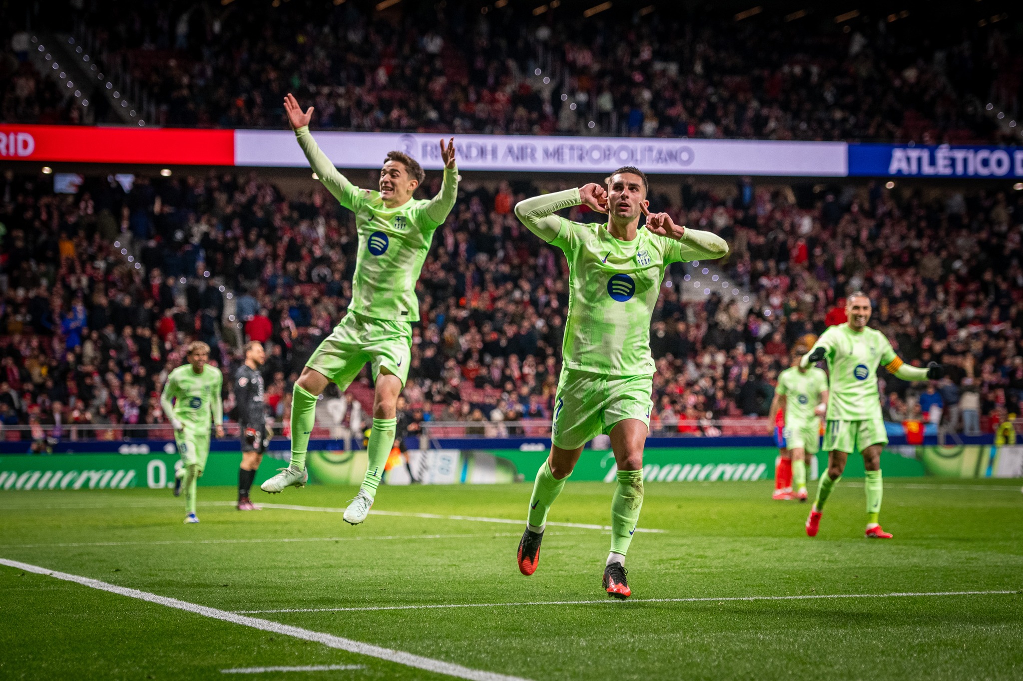 Гостите започнаха деня със знанието че победа ще ги постави