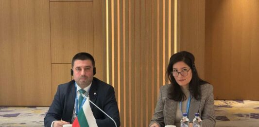 Борис Аладжов