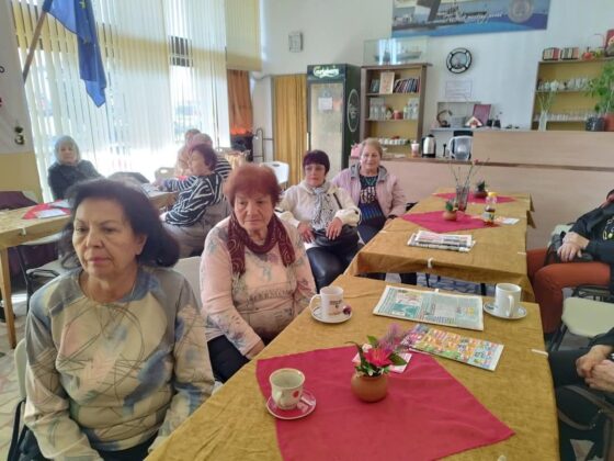 Пенсионери в Бургас