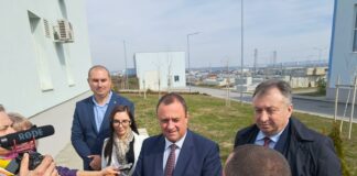 Иван Иванов