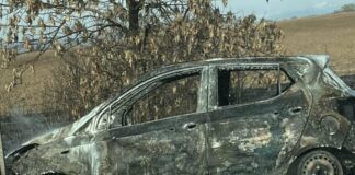 Изгорелият автомобил