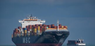 Карго Кораб