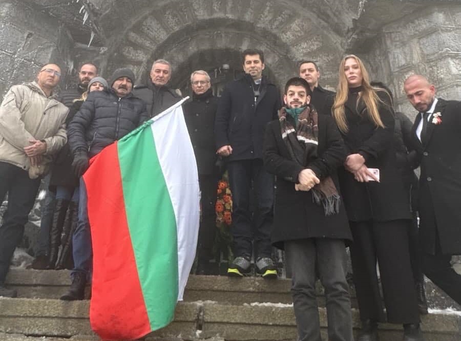 Поклон пред паметта на всички храбри българи които са дали