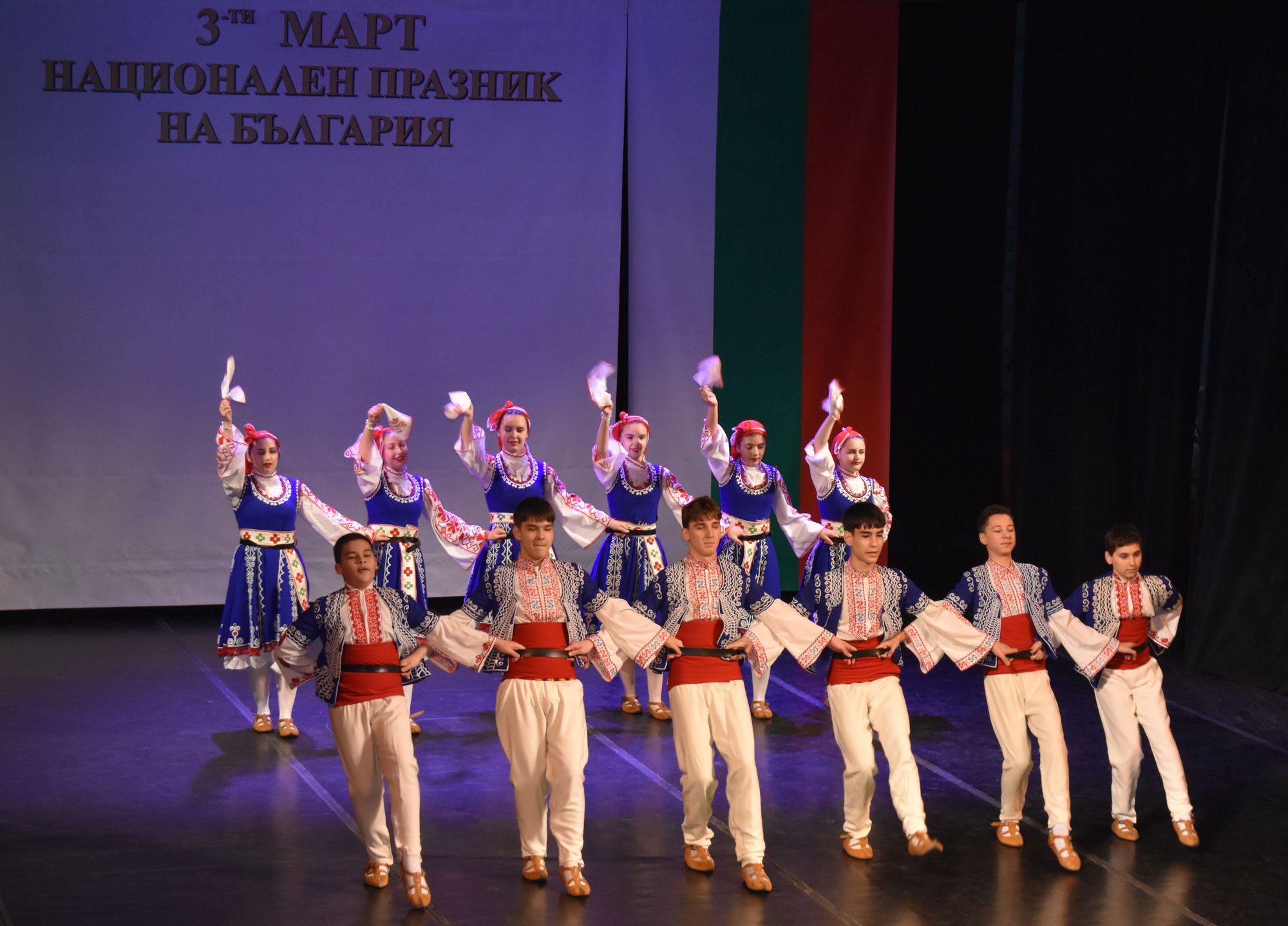 Най новите носители на отличието Почетен гражданин на Разград балетният педагог