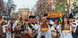 Кукери в София