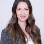 Лариса Савова