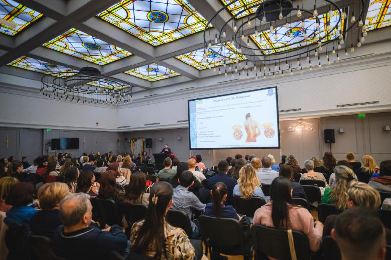 Над 400 лекари и студенти по медицина от цяла България