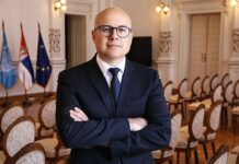 Милош Вучевич