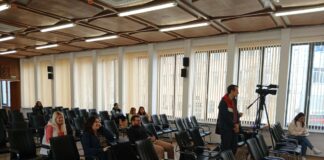 Общественото обсъждане