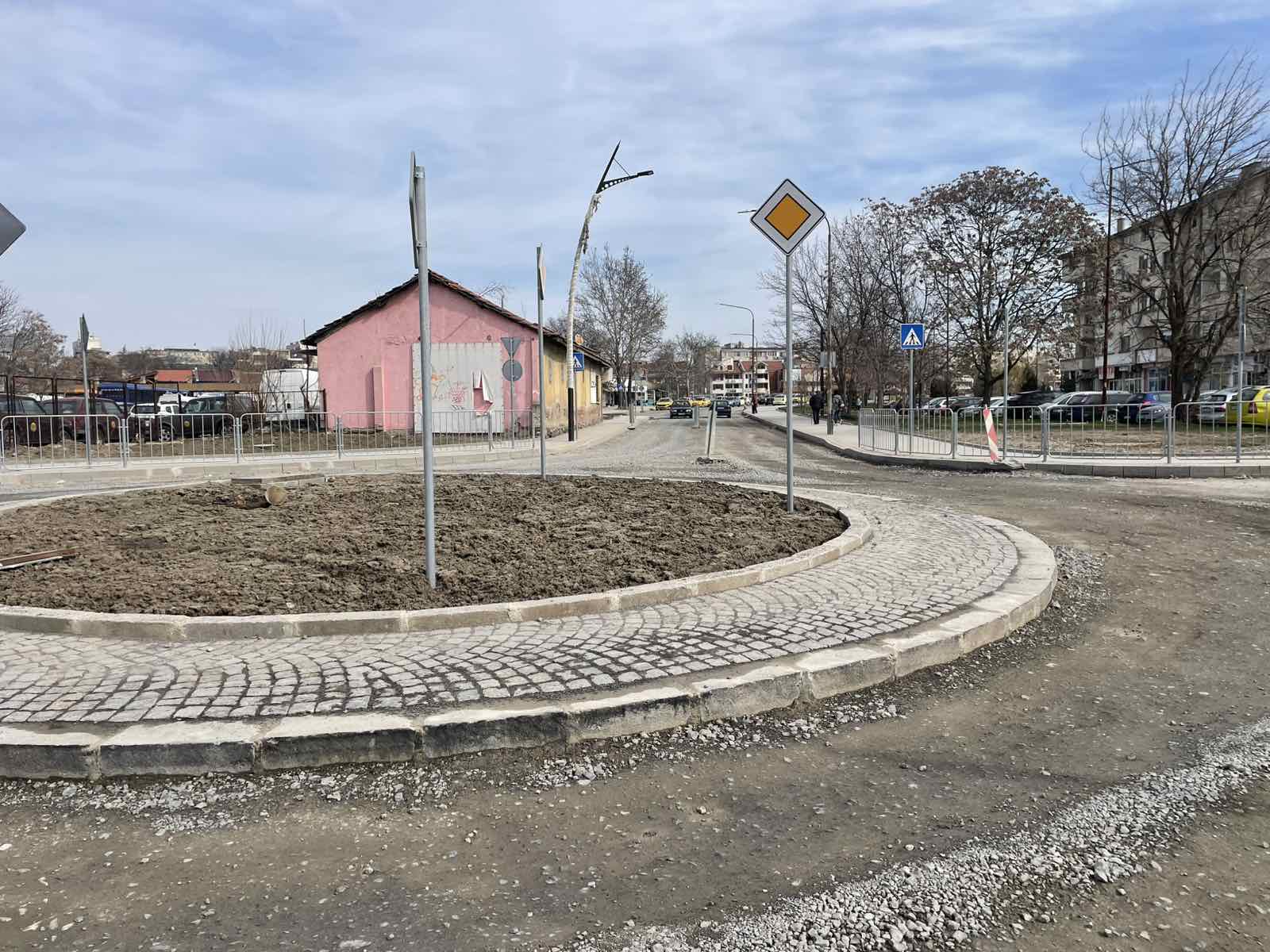 От 12 март ще се възобновят строителните дейности по улица