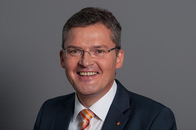 Високопоставен германски депутат в областта на отбраната заяви че САЩ