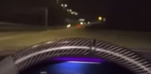 Шофиране с 308 км/час