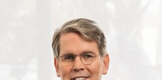 Скот Бесент