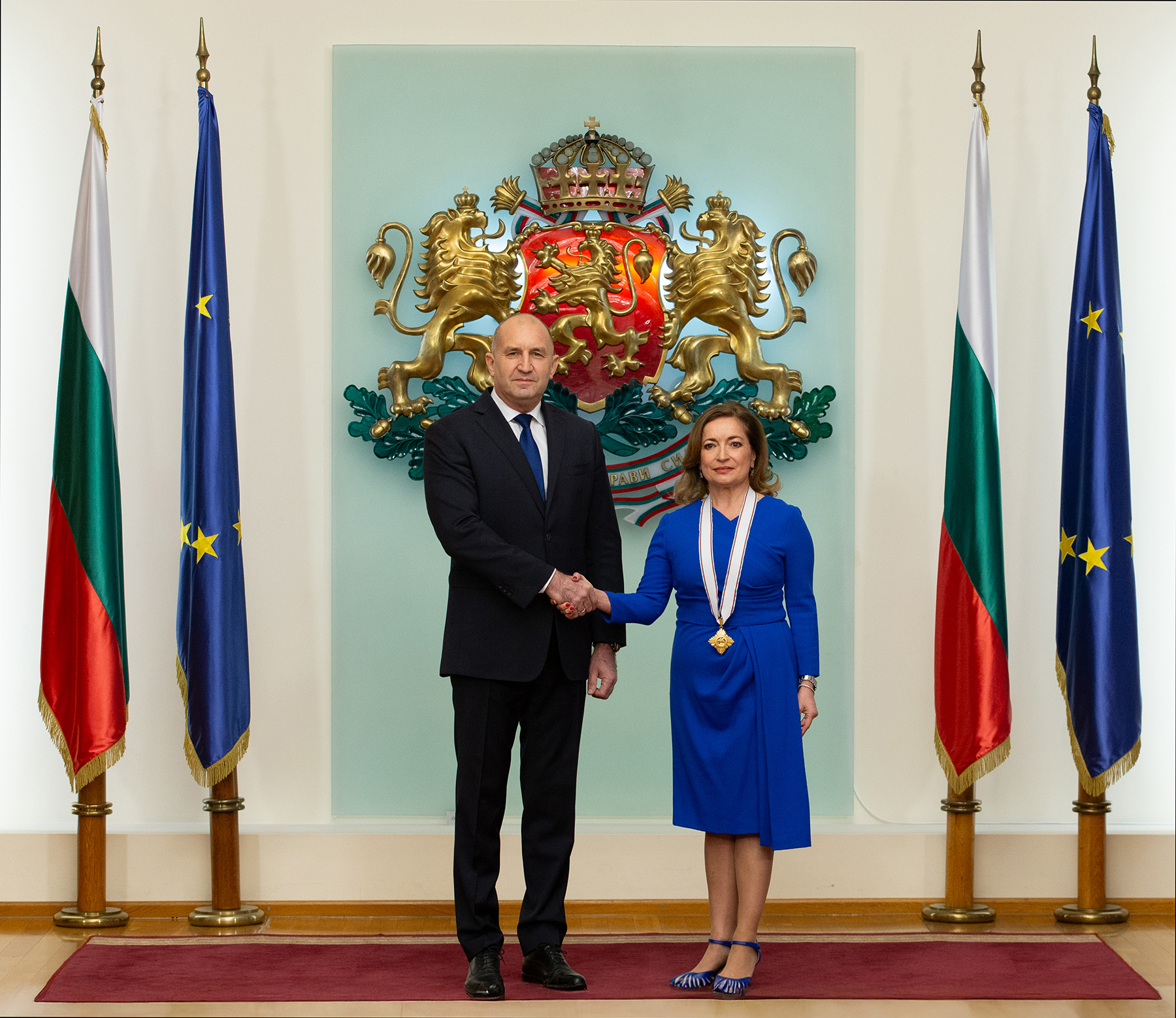 На церемония в Гербовата зала днес удостои с орден Мадарски