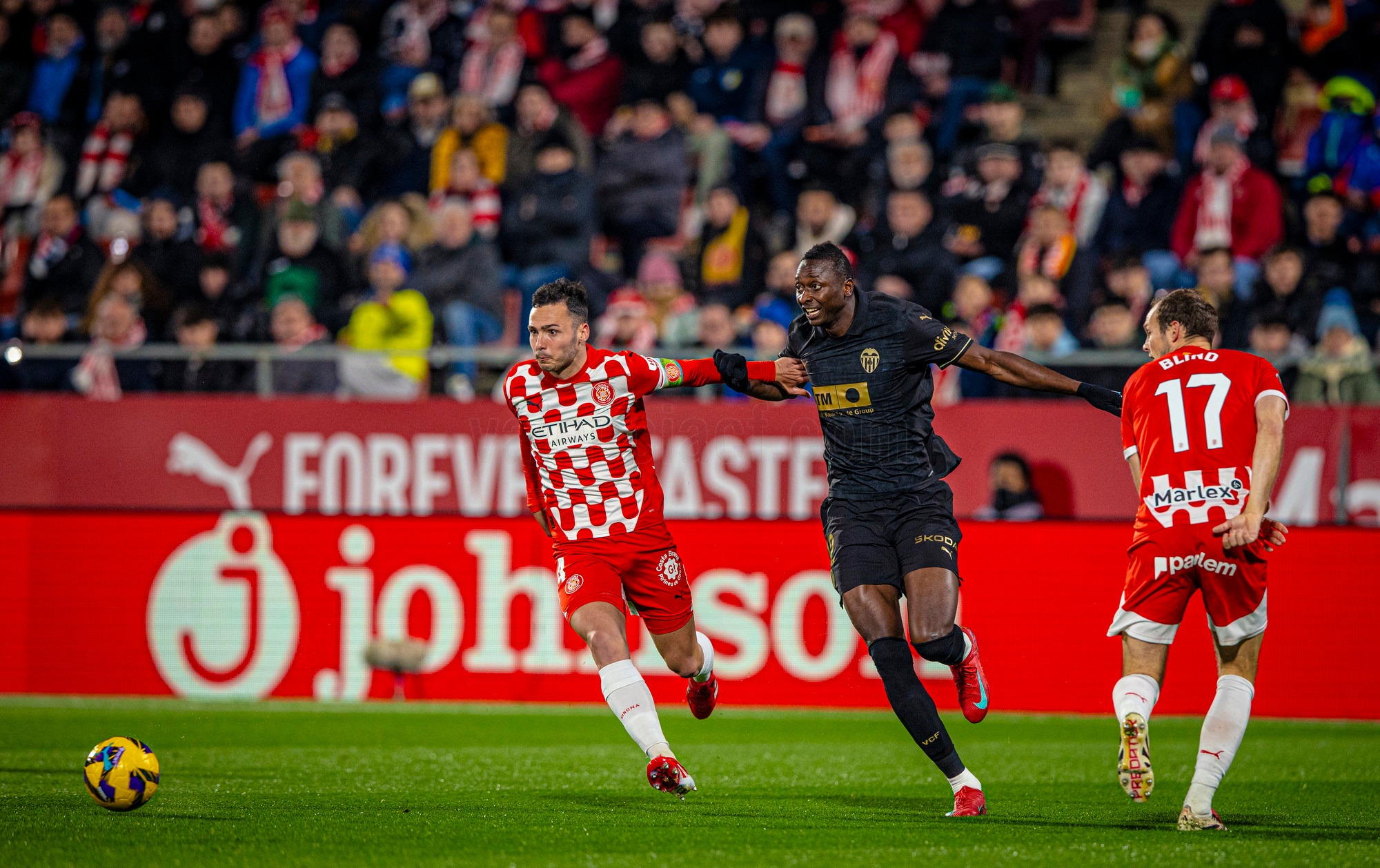 Валенсия продължи серията си без загуба в Ла Лига записвайки