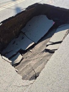 Дупка в София