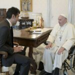 Кирил Петков и папа Франциск