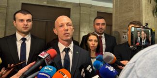 Коста Стоянов