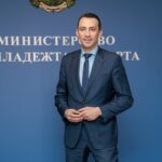 Министър Иван Пешев