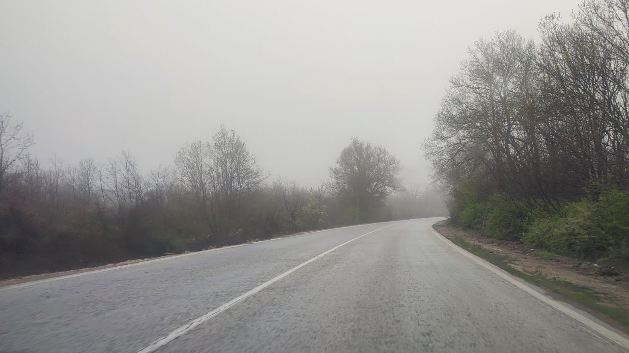 Участъкът между селата Радомирци и Телиш част от път I 3