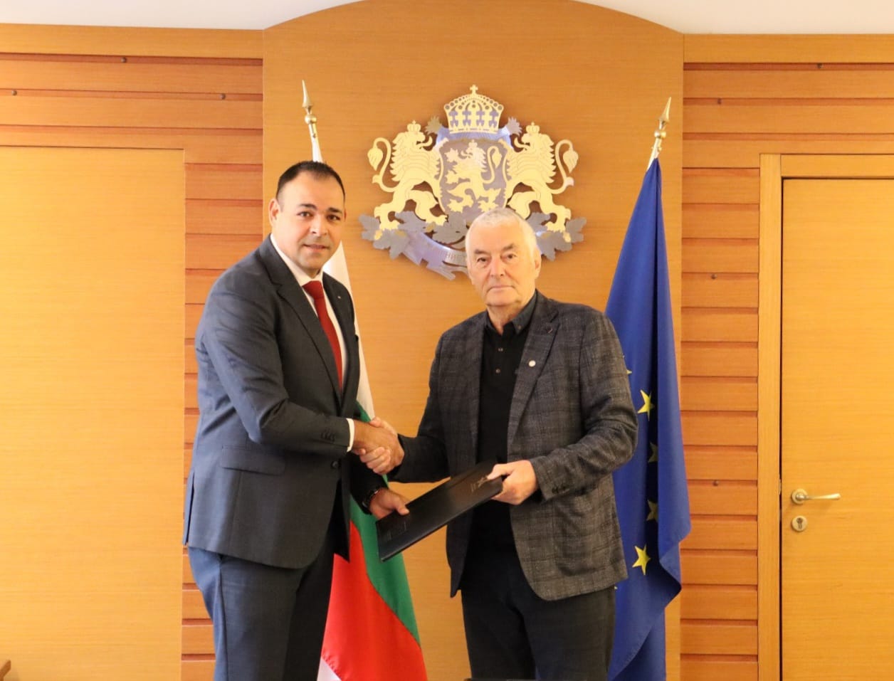 Изпълнителната агенция по горите ИАГ и Българският червен кръст