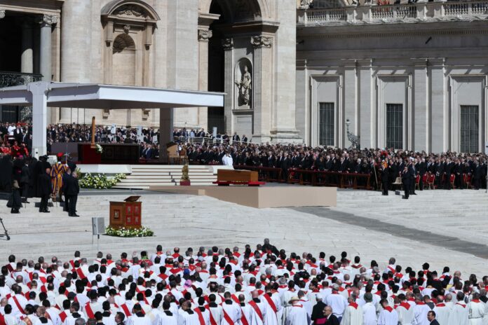 Погребение на папа Франциск